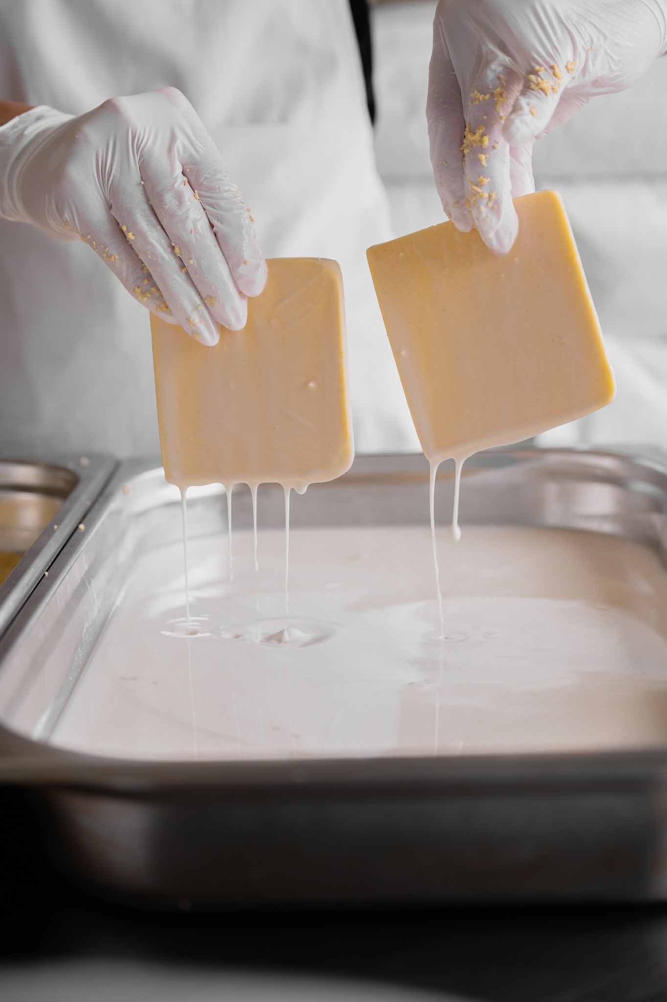 Produktion-Gaudi-Tschiiiisi-paniert