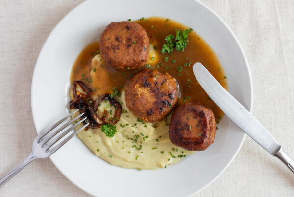 vegane Fleischlaibchen nach Omas Rezept