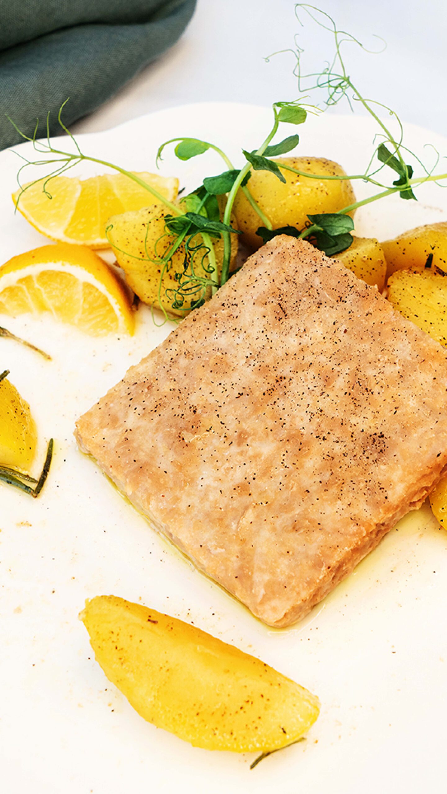 veganer Fisch natur Karl Karpfen