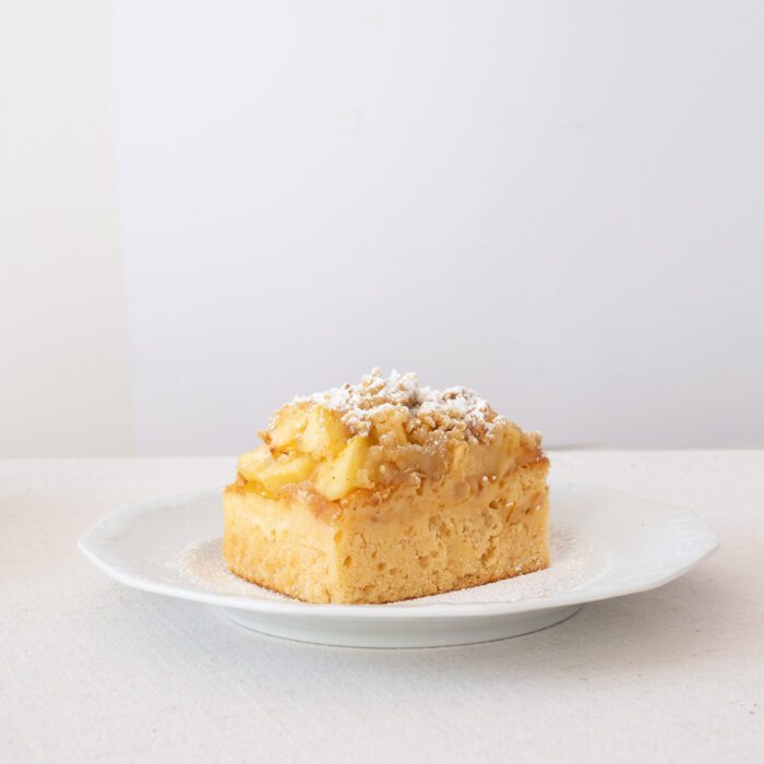 veganer Apfelkuchen mit Streuseln, Backmischung