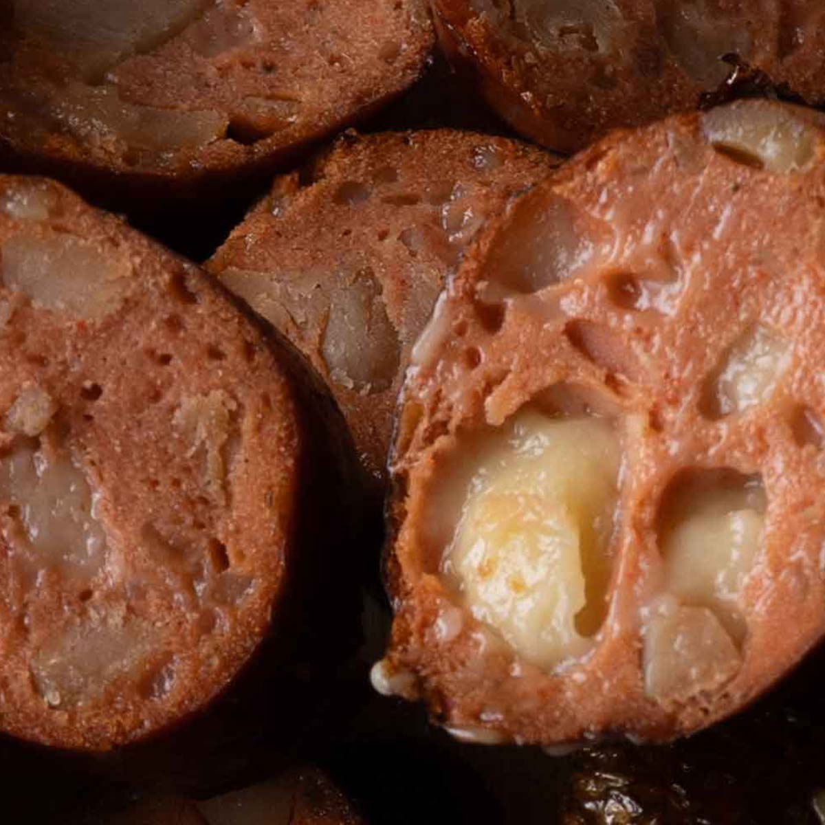 vegane-Wurst-grillen_veganen-Käsekrainer-Art